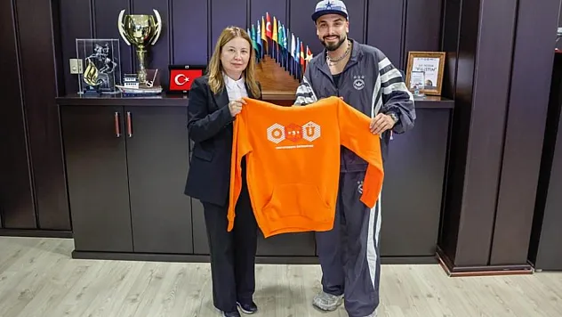 Sefo Rektör Fatma Aydın'ı ziyaret etti