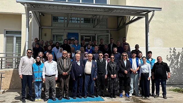 Şehit Aileleri ve Gençler kahvaltı programında buluştu