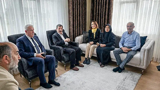 Şehit annesine duygulandıran ziyaret