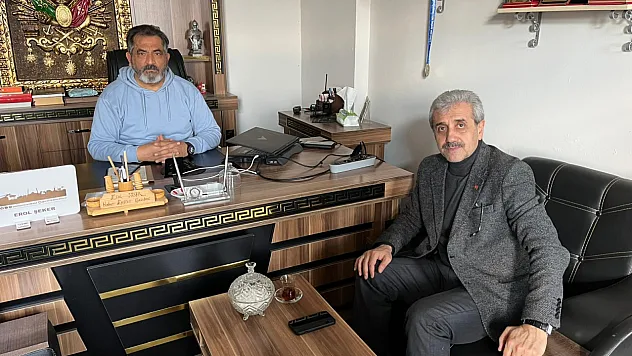 Şen'den dikkat çeken açıklama 'Çatıda değil, tabanda birliktelik'