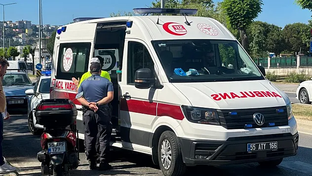 Seyir Halindeki Sürücü Yola Savruldu