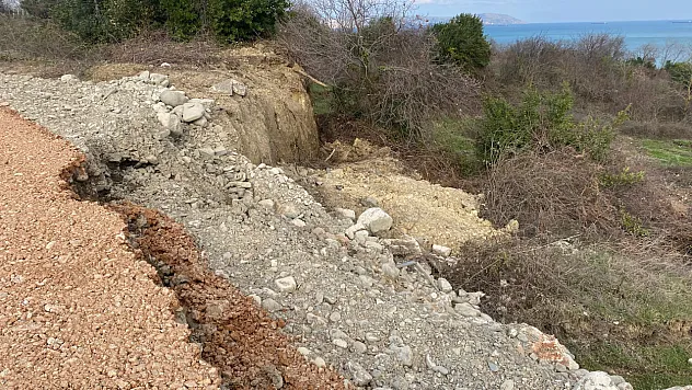 Sinop'ta heyelan sonrası 7 haneye su ulaşmıyor: Köylüler tepkili