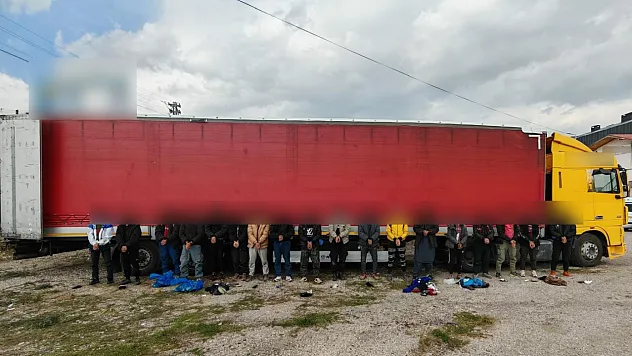 Umut Yolculuğu TIR'da bitti!