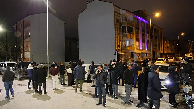 Sivaslı umre yolcuları mağdur oldu