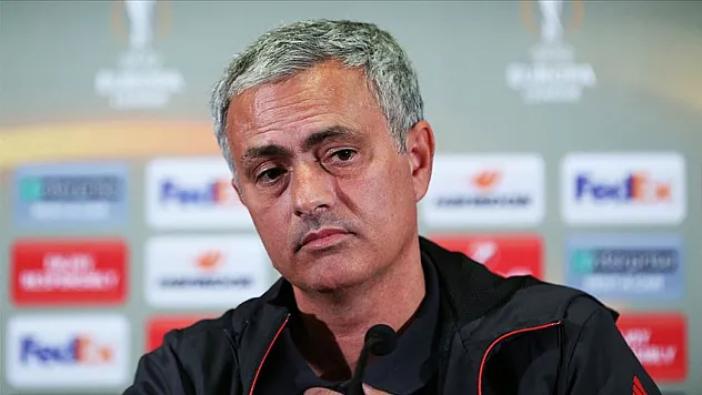 Son Dakika: Jose Mourinho Real Madrid'e Döndü İddiası Futbol Gündemini Salladı