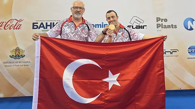 Sporcudan tarihi başarı
