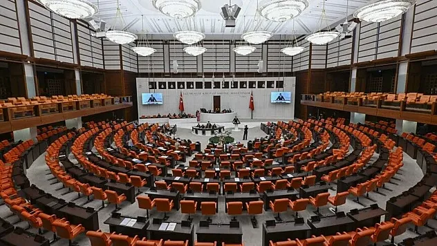 Suça Sürüklenen İbaresi Tarih Oldu: Çocuk Koruma Kanunu TBMM'den Geçti