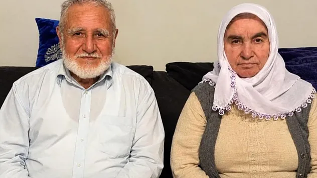 Tatil için Türkiye'ye gelmişlerdi! Yaşlı çift memleketlerinde son yolculuğuna uğurlandı