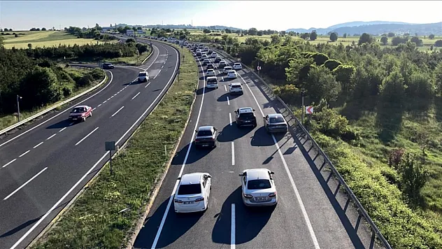 Tatil öncesi kritik uyarı! 'Bakımsız araçla yola çıkmayın!'