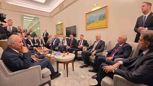 TBMM Başkanı Kurtulmuş'tan kulis ziyareti