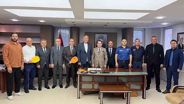 Tekkeköy'de pickleball sporu ve bağımlılıkla mücadele için dev iş birliği protokolü imzalandı