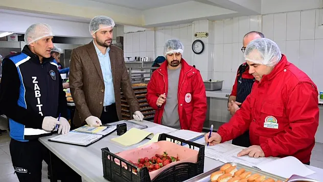 Terme'de Ramazan öncesi pastanelere hijyen denetimi