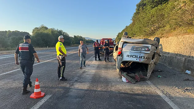 Ters dönen panelvanın sürücüsü ağır yaralandı