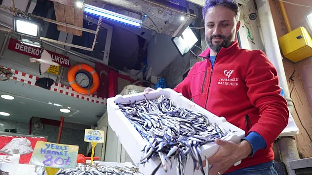 Tezgahlar yüzleri güldürüyor