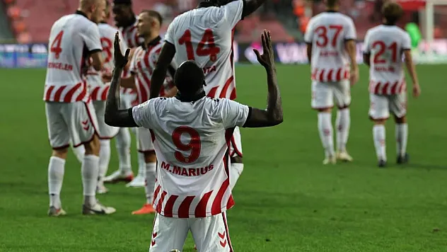 Thomas Reis 'Sezona iyi bir sonuçla başlamak çok önemliydi'