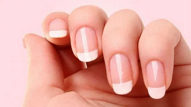 Tırnak lekelerine doğal çözüm