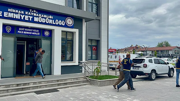 Tokat'taki lastik hırsızları Sivas'ta yakalandı