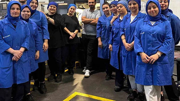 Torna operatörü eğitimi aldı