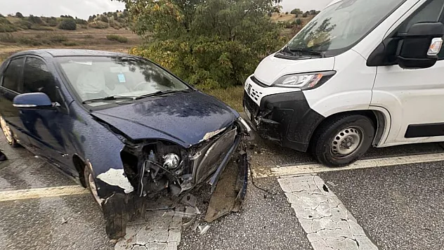 Tosya'da yağış kazaları beraberinde getirdi