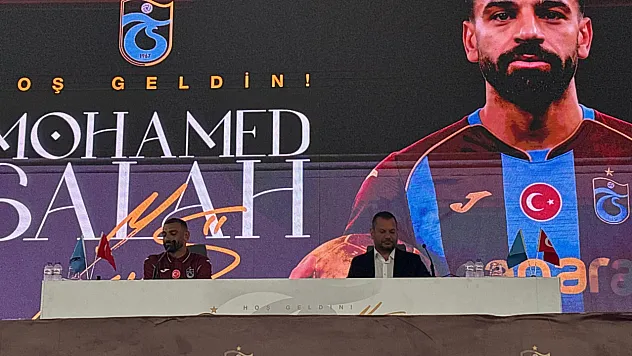 Trabzon'da tarih yazan gece: Salah için 30 bin kişilik şölen