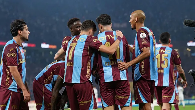 Trabzonspor, Beşiktaş'ı 2-0 mağlup etti