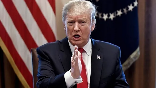 Trump: Maduro ve eşi yakalanarak ülke dışına çıkarıldı