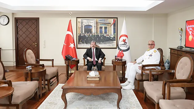 Tuğamiral Gökmen Gücüyen SG Karadeniz Bölge Komutanlığı görevine başladı