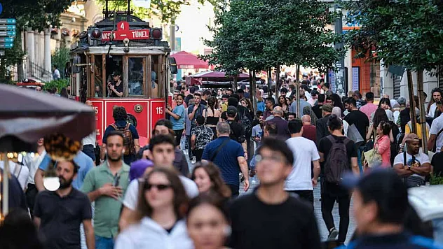 TÜİK verileri açıkladı! İşte Türkiye'nin güncel nüfus sayısı