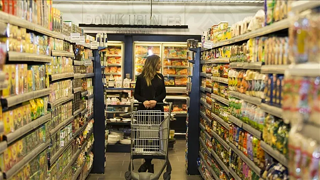 Tüketici güven endeksi ağustosta aylık yüzde 0,9 arttı