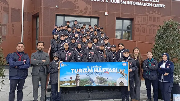 Turizm Tanıtım Merkezi'nde anlamlı etkinlik: Genç izciler Samsun'un mirasını keşfetti