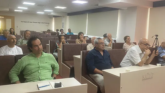 Türk Kültürü Konferansı yoğun ilgi gördü