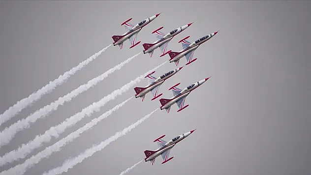 Türk Yıldızları Estonya'da