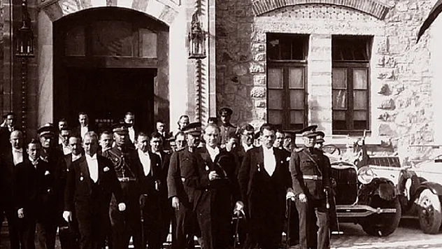 Türkiye Cumhuriyeti 102 yaşında