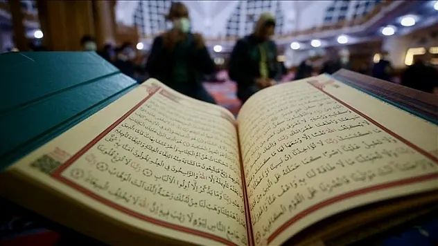 Üç aylar ne zaman?