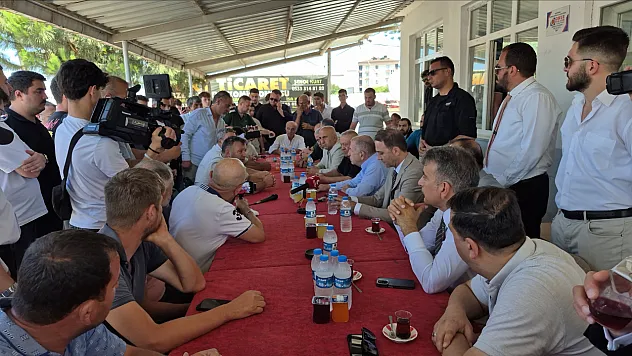 Ümit Özdağ'dan Bafra'da yoğun program