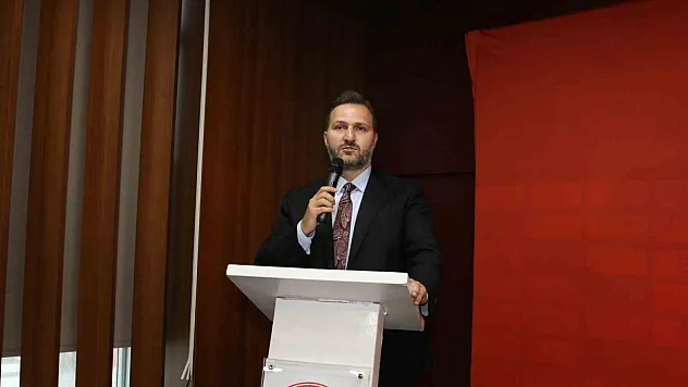 Ümraniyespor'da Ömür Aydın yeniden başkan