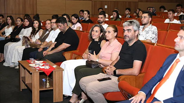 Üniversite adaylarına birebir destek