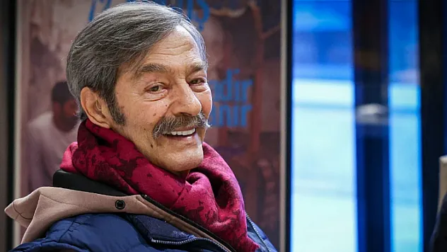 Ünlü oyncu Kadir İnanır yoğun bakıma kaldırıldı