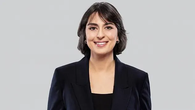 Üsküdar Belediye Başkanı Sinem Dedetaş Tutuklandı