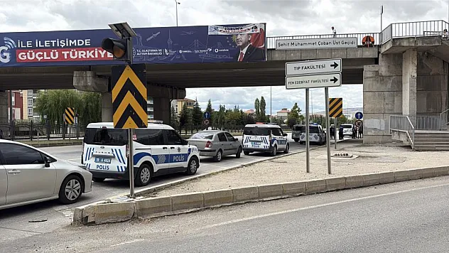 Üst geçitten atlayan kadın yaralandı