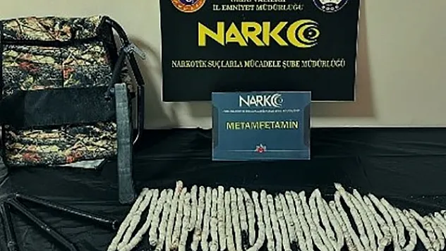 Uyuşturucuyu kamp sandalyelerine sakladılar