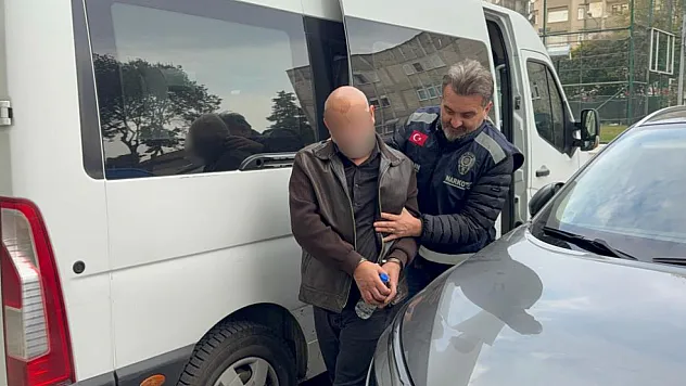 Üzerinde uyuşturucu çıktı ve tutuklandı