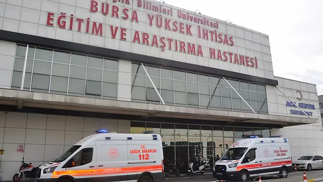 Uzm. Dr. Gül, 'Cildinizdeki değişimleri hafife almayın'
