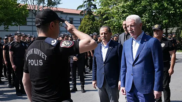 Vali Gül'den Çevik Kuvvet'e bayram ziyareti