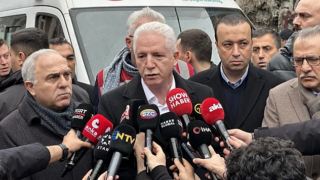 Vali Gül: ''Önceliğimiz Vatandaşları Enkazdan Kurtarmak'