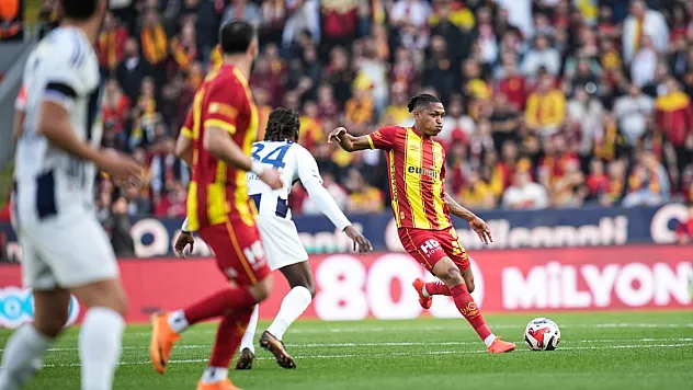 VAR, Penaltı ve 6 Gol… İzmir'de kazanan çıkmadı