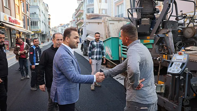 Vezirköprü'de asfalt çalışmaları başladı