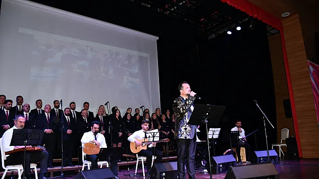 Vezirköprü'de Maarif Korosundan Konser