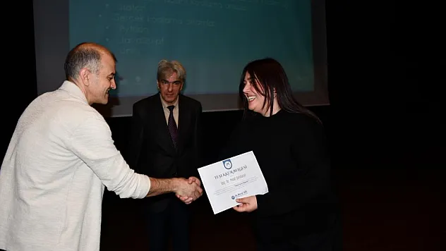 Vezirköprü'de Öğrencilere Dijital Oyun Tasarımı Anlatıldı