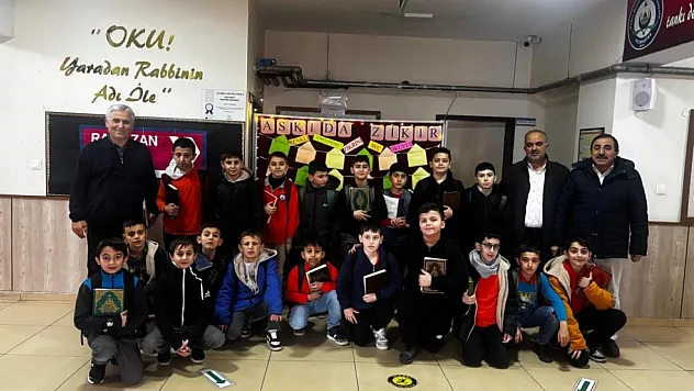 Vezirköprü'de okul koridorları Ramazan sokağına dönüştü